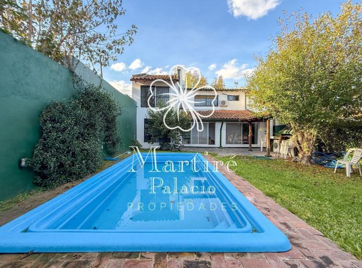 Casa · 140m² · 5 Ambientes · 1 Cochera