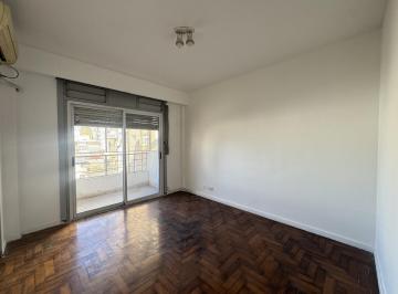 Departamento · 29m² · 2 Ambientes · Departamento de 2 Ambientes con Balcón en Venta en Balvanera!