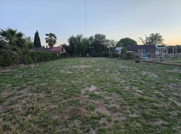 Terreno · 1060m² · Terreno en Venta en Barrio Las Palmeras