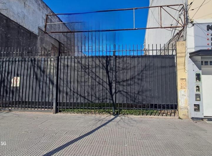 Terreno · 400m²