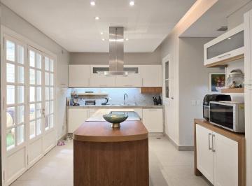 Departamento · 340m² · 6 Ambientes · 1 Cochera · Alquiler Residencia Premium Zona Embajadas - Amob