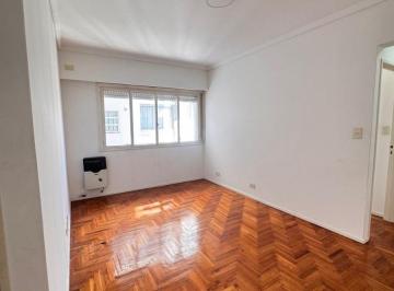 Departamento de 2 ambientes, Vicente López · Alquiler - Excelente Depto. Reciclado! 2 Ambientes en Piso 7º, a Una Cuadra de Av Maipú