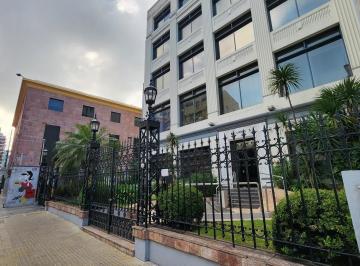 Oficina comercial · 526m² · 4 Ambientes · 2 Cocheras · Alquiler por Pisos de Oficinas/san Telmo/monserrat