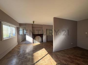 Departamento · 97m² · 4 Ambientes · 1 Cochera · Venta Departamento 4 Ambientes con Cochera en Recoleta