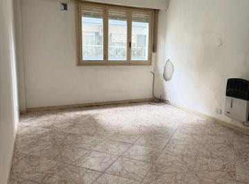 Departamento · 65m² · 3 Ambientes · Departamento en Alquiler - 2 Dorm. 1 Baño - 65 m - Monserrat