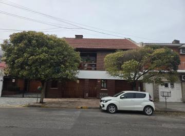 Casa · 150m² · 5 Ambientes · Alquiler 24 Meses Casa 5 Amb a 2 Cuadras de Av Independencia