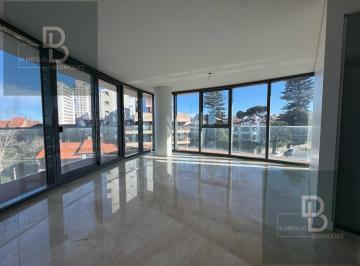 Departamento · 105m² · 3 Ambientes · Depto 3 Amb con Vista Al Mar y a La Ciudad en Maral Explanada