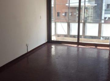 Departamento de 3 ambientes, Lomas de Zamora · Alquiler Departamento de 3 Ambientes en Las Lomitas
