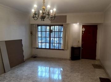 OPS-OPS-174_2 · Venta Duplex 4 Ambientes + Patio + Entrada Para Auto Velez Sarsfield Caba