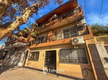 PH · 67m² · 3 Ambientes · PH 3 Ambientes en Venta en Villa Luro con Parrilla, Patio y Balcones.