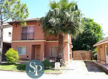 Casa · 100m² · 5 Ambientes · Casa en Alquiler Barrio Casas del Prado