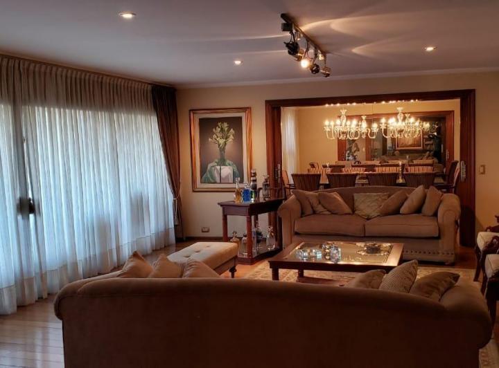 Departamento · 350m² · 6 Ambientes · 2 Cocheras