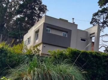 Casa · 120m² · 3 Ambientes · 1 Cochera · Casa Venta Bosque Peralta Ramos