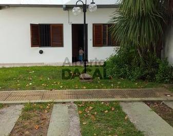Departamento · 2 Dormitorios · 1 Cochera · Casa - La Plata