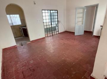 Casa de 3 ambientes, Córdoba · Departamento Interno