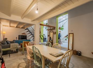 PH · 75m² · 3 Ambientes · Venta - PH 3 Ambientes Sin Expensas en Chacarita - Permuta