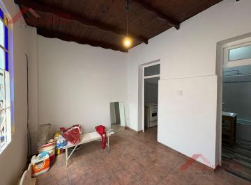 PH · 89m² · 2 Ambientes · PH 2 Ambientes en Alquiler – Sáenz Peña – Patio y Terraza – Sin Expensas