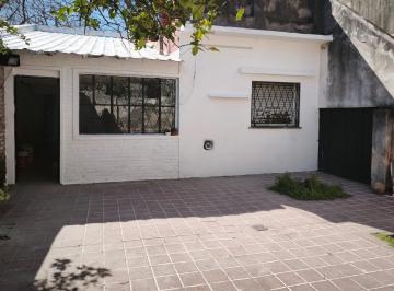 Casa de 3 ambientes, Rosario · Amplia Casa de Tres Dorm., Dos Baños, Dos Patios, Zona Sur - Rosario
