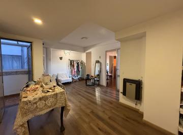 Departamento · 60m² · 4 Ambientes · Departamento en Venta Dos Dorm. Bv Oroño Rosario