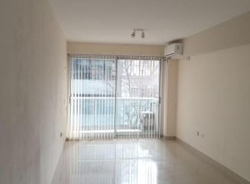 Oficina comercial de 1 ambiente, Belgrano · Belgrno Alquiler Oficina Consultorio Showroom Etc Vigilancia 24 Hs Cochera Opcional