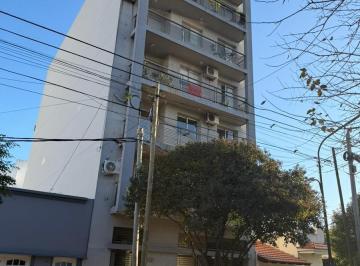 Departamento · 65m² · 3 Ambientes · 1 Cochera · Departamento de 2 Dorm. en Alquiler en Av 25 E/ 34 y 35