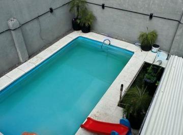 Casa · 180m² · 3 Ambientes · Venta Casa 3 Ambientes Lomas Miraror