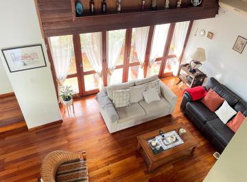 Casa · 145m² · 6 Ambientes · 1 Cochera · Casa en Venta La Plata 2 Dorm. Pileta