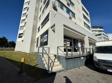 Local comercial · 380m² · 1 Ambiente · Tu Marca Merece Estar Aquí