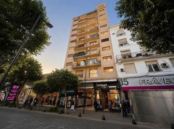 Departamento · 68m² · 4 Ambientes · Departamento de 2 Dorm. en Alquiler en La Plata