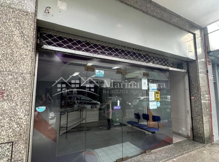 Local comercial · 869m² · 3 Ambientes