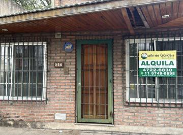 Casa de 3 ambientes, Quilmes · Chalet en Alquiler