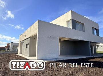 Casa · 80m² · 3 Ambientes · Alquiler Anual Casa 2 Dorm Casas Santa Guadalupe