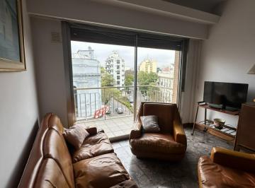 Departamento · 73m² · 4 Ambientes · Venta 4 Amb 81 m² - Av Gaona 1900 - Oportunidad
