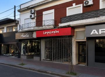 Local comercial · 60m² · Muy Buen Local en Plena Zona Comercial Villa Devoto