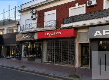Local comercial · 60m² · Muy Buen Local en Plena Zona Comercial Villa Devoto