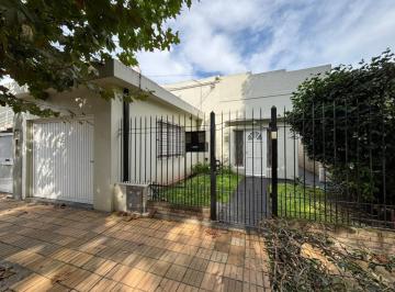 Casa de 4 ambientes, Quilmes · Casa en Venta, Ideal Consultorios, Vivienda o Desarrollo Inmobiliario