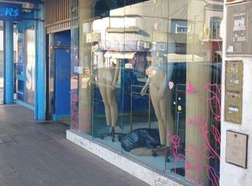 Local comercial · 1 Ambiente · Local en Ensenada