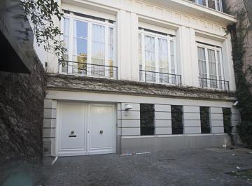 Casa · 800m² · 9 Ambientes · 2 Cocheras · Casa en Barrio Parque