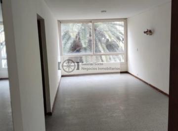 Departamento · 70m² · 5 Ambientes · Alquiler Depto Centrico Calle Salta a m de V. Zapata 2 Dorm