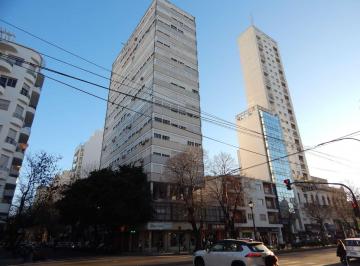Departamento · 101m² · 4 Ambientes · Departamento 3 Dorm. en Venta