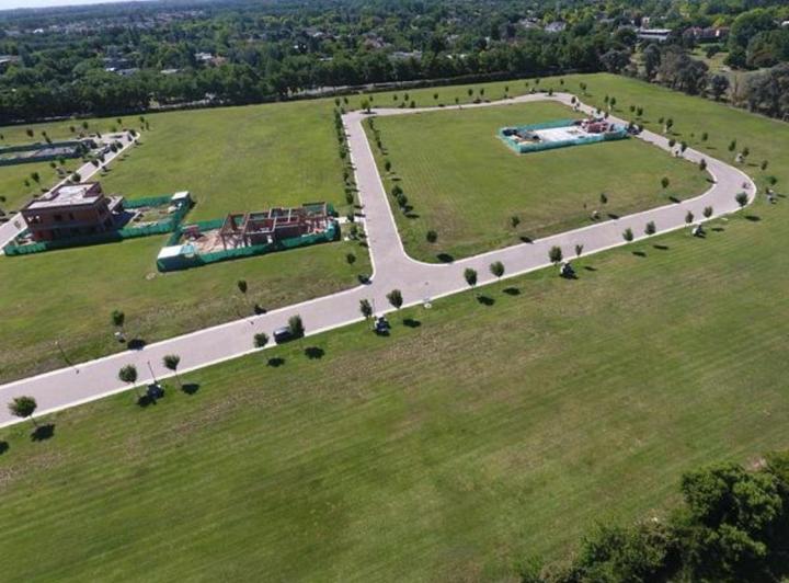 Terreno · 615m²