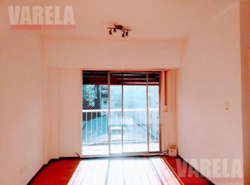 Departamento · 32m² · 1 Ambiente · Departamento en Alquiler Monoamb. C/balcón en Moldes Al 1900