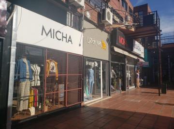 HGP-HGP-9404_2 · Local. | Paunero Esquina Belgrano