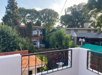 Casa · 80m² · 3 Ambientes · 1 Cochera · Excelente Casa de Dos Dorm. en Venta Agustin Alvarez 200 Rosario Floridai
