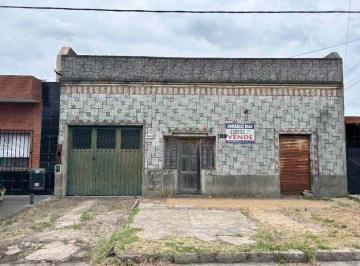 Casa de 3 ambientes, Avellaneda · Casa a Refaccionar en Wilde