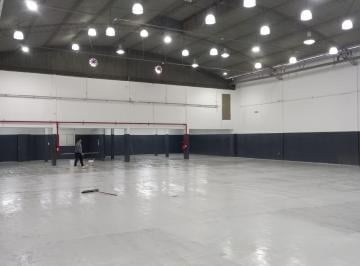 Bodega-Galpón · 870m² · Galpón Alquiler Monte Castro