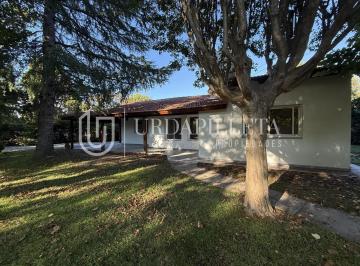 Casa · 113m² · 3 Ambientes · 1 Cochera · Casa en Venta en Mapuche Country Club, Pilar.