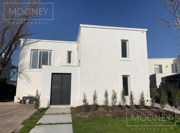 Casa · 400m² · 7 Ambientes · 2 Cocheras · Al Lago a Estrenar