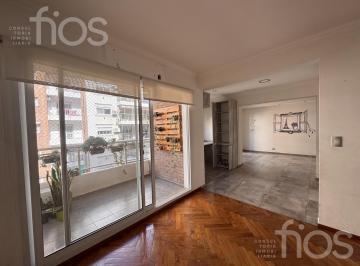 Departamento · 125m² · 4 Ambientes · Venta Departamento de Tres Dorm. en Piso Exclusivo con Balcón y Cochera en Pichincha
