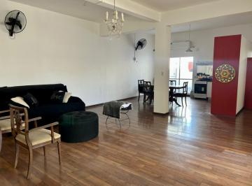Foto · Oportunidad Comercial en Alta Cordoba - Planta Alta con Tres Dorm. Tres Baños